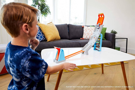 HOT WHEELS WYŚCIG POD GÓRĘ AUTO HOT WHEELS GBF83