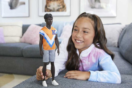 LALKA BARBIE KEN STYLOWY FASHIONISTAS NR 203 HJT08