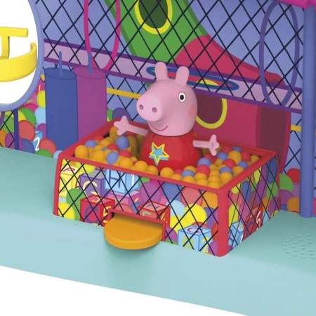 ŚWINKA PEPPA SUPER PLAC ZABAW + 2 figurki ZESTAW DO ZABAWY