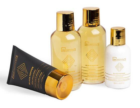 IDC ZESTAW PREZENTOWY ŚWIĄTECZNY MĘSKI KOSMETYKI TWARZY CIAŁA KOSMETYCZKA