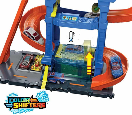 HOT WHEELS MYJNIA SAMOCHODOWA ZESTAW TORÓW ODJAZDOWE ZAKRĘTY + AUTKO HTN80