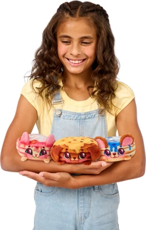 COOKEEZ MAKERY NALEŚNIKI Z PATELNIĄ PACHNĄCE MASKOTKA NIESPODZIANKA