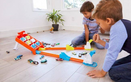 HOT WHEELS TOR TORY SKOK DO CELU ZESTAW Pętla Wyścig Autko GBF89