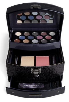 IDC KUFER KUFEREK DO MAKIJAŻU NASTOLATKI KOBIET CIENIE BŁYSZCZYKI MAGIC