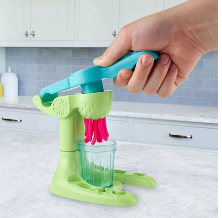 PLAY DOH CIASTOLINA HASBRO ZESTAW KITCHEN WYCISKARKA DO SOKÓW E7437