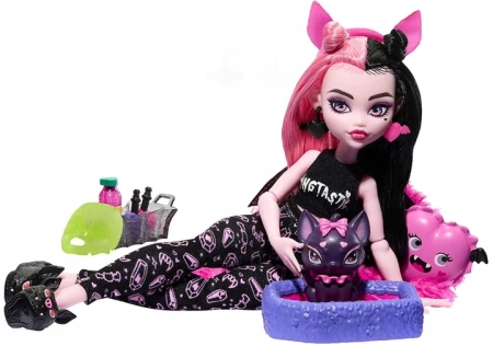 MONSTER HIGH Lalka Piżama Party Draculaura ZESTAW Creepover AKCESORIA HKY66
