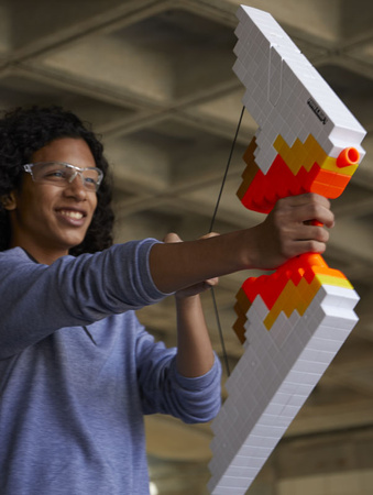NERF ELITE MINECRAFT ŁUK SABREWING 8 STRZAŁEK F4733