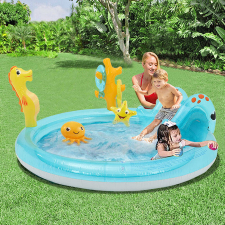 BASEN WODNY PLAC ZABAW ZJEŻDŻALNIA FONTANNA DZIECI