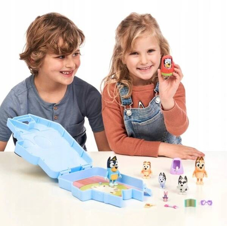 BLUEY PRZENOŚNA WALIZKA Z FIGURKAMI FIGURKI 17383