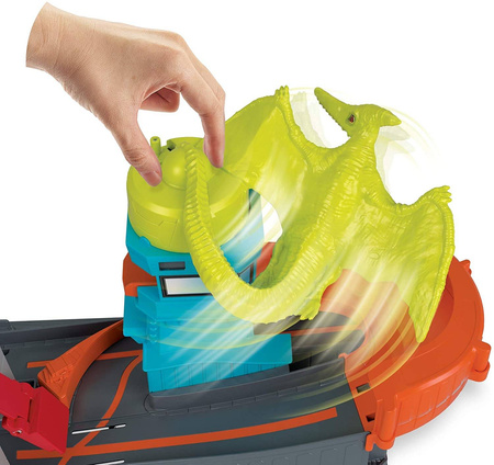 TOR HOT WHEELS Zestaw Lotnisko ATAK PTEROZAURA PTERODAKTYLA + Autko GBF94