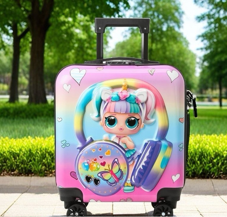 LALKA LALECZKA LOL WALIZKA NA KÓŁKACH 3D DLA DZIECI SZYFR PODRÓŻNA TĘCZOWA