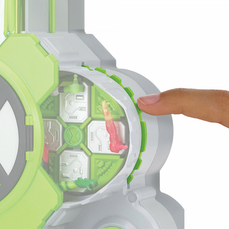 BEN 10 KOSMICZNA KOMNATA 4 FIGURKI KREACJI EPEE