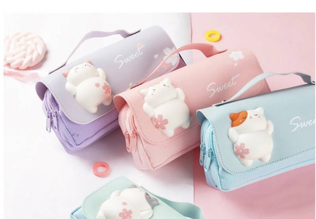 PIÓRNIK TRZYKOMOROWY KOSMETYCZKA KOTEK MOCHI KOTEK TUBA SZKOLNY