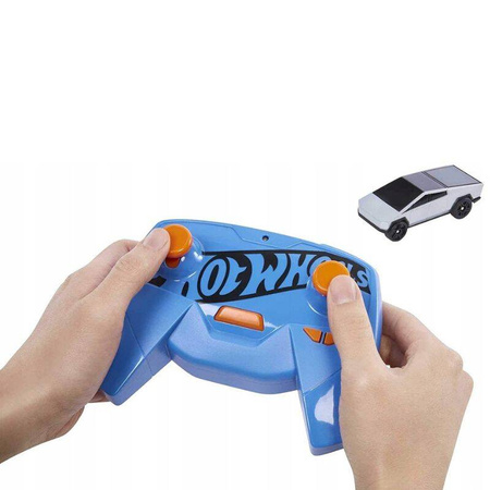 HOT WHEELS CYBERTRUCK TESLA 1:64 RC HJT84 Zdalnie Sterowany Model Autko