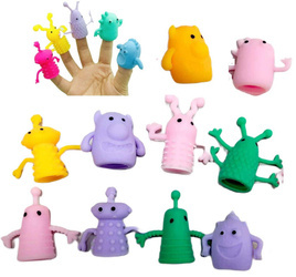 PACYNKI NA PALCE KUKIEŁKI ZWIERZĄTKA  MOCHI 10 SZT