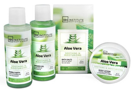 ZESTAW KOSMETYKÓW KOSZ PREZENTOWY ŚWIĄTECZNY CIAŁA I KĄPIELI ALOES