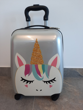 JEDNOROŻEC WALIZKA NA KÓLKACH DLA DZIECI KABINOWA BAGAŻ PODRĘCZNY 4 KÓLKA