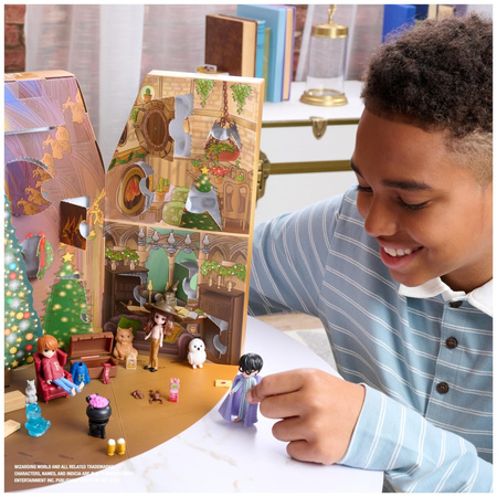 KALENDARZ ADWENTOWY HARRY POTTER RÓŻDŻKA LALKA FIGURKI NIESPODZIANKI