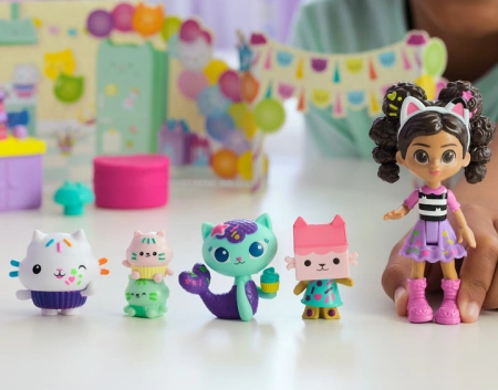 KOCI DOMEK GABI URODZINOWY ZESTAW 5 FIGUREK ŁAKOTEK SYRENKOTKA TEKTURZĄTKO