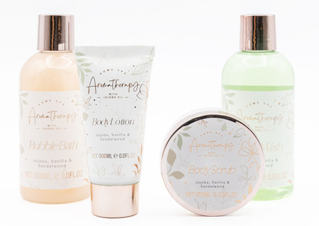 BCS ZESTAW PREZENTOWY KOSMETYKI NA ŚWIĘTA CIAŁA KĄPIELI ŚWIĄTECZNY