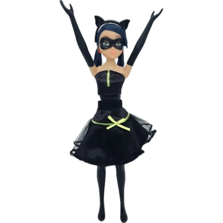 MIRACULOUS: BIEDRONKA I CZARNY KOT LALKA SWITCH LADYBUG PRZEMIANA