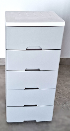 PLASTIKOWY POJEMNIK REGAŁ KOSZ NA ZABAWKI SZAFKA SZUFLADY 5 PÓŁEK SIWY