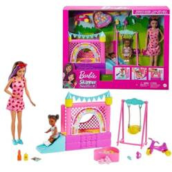 BARBIE SKIPPER LALKA OPIEKUNKA PLAC ZABAW HUŚTAWKA ZAMEK DMUCHANY HHB67